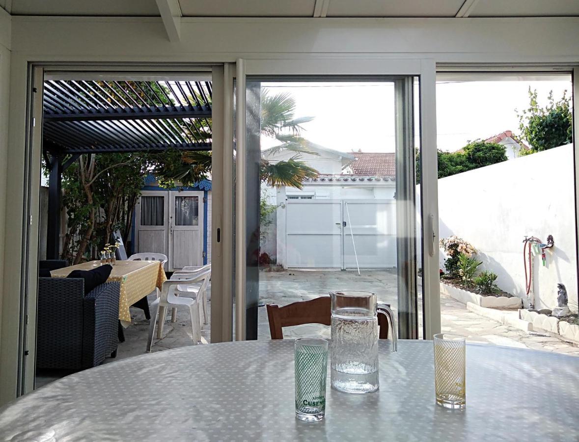 Maison Boisvinet Saint-Gilles-Croix-De-Vie, 4-5 P, Belle Cour Interieure, 200M Plage Exteriör bild